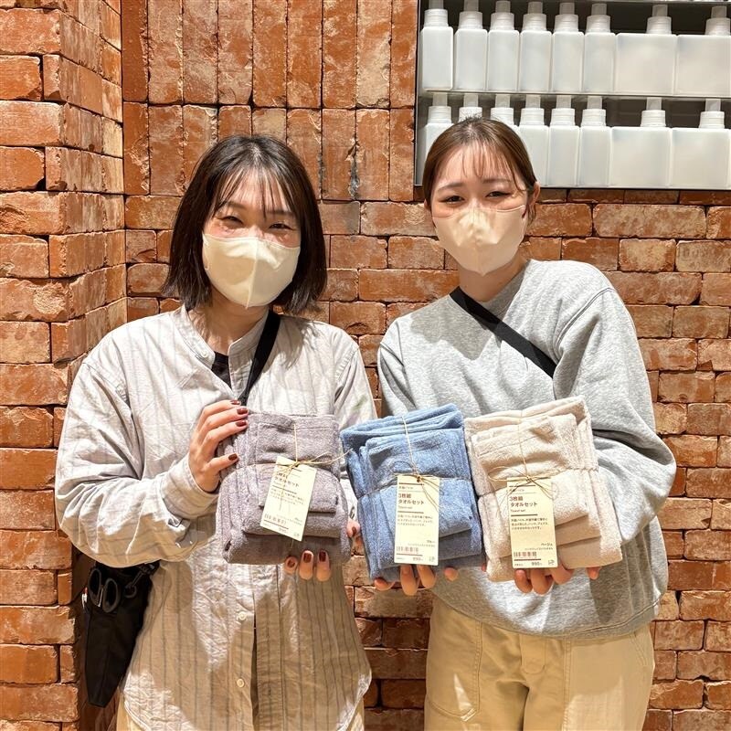 町*ち様 シークレット バスタオル Amazon.co.jp: 伊地知虹夏 ぼ